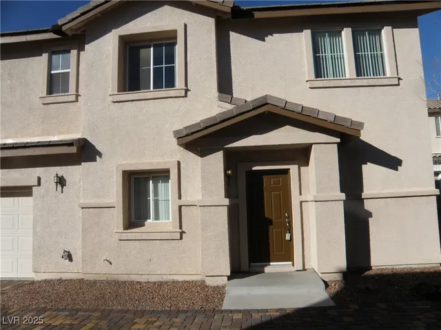 $1,776 | 1004 Appaloosa Hills Avenue, North Las Vegas, NV 89081