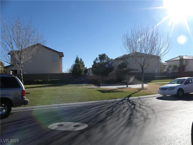 $1,776 | 1004 Appaloosa Hills Avenue, North Las Vegas, NV 89081