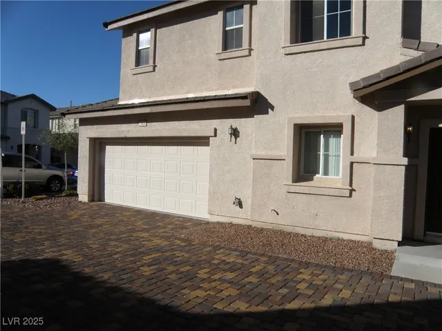 $1,776 | 1004 Appaloosa Hills Avenue, North Las Vegas, NV 89081