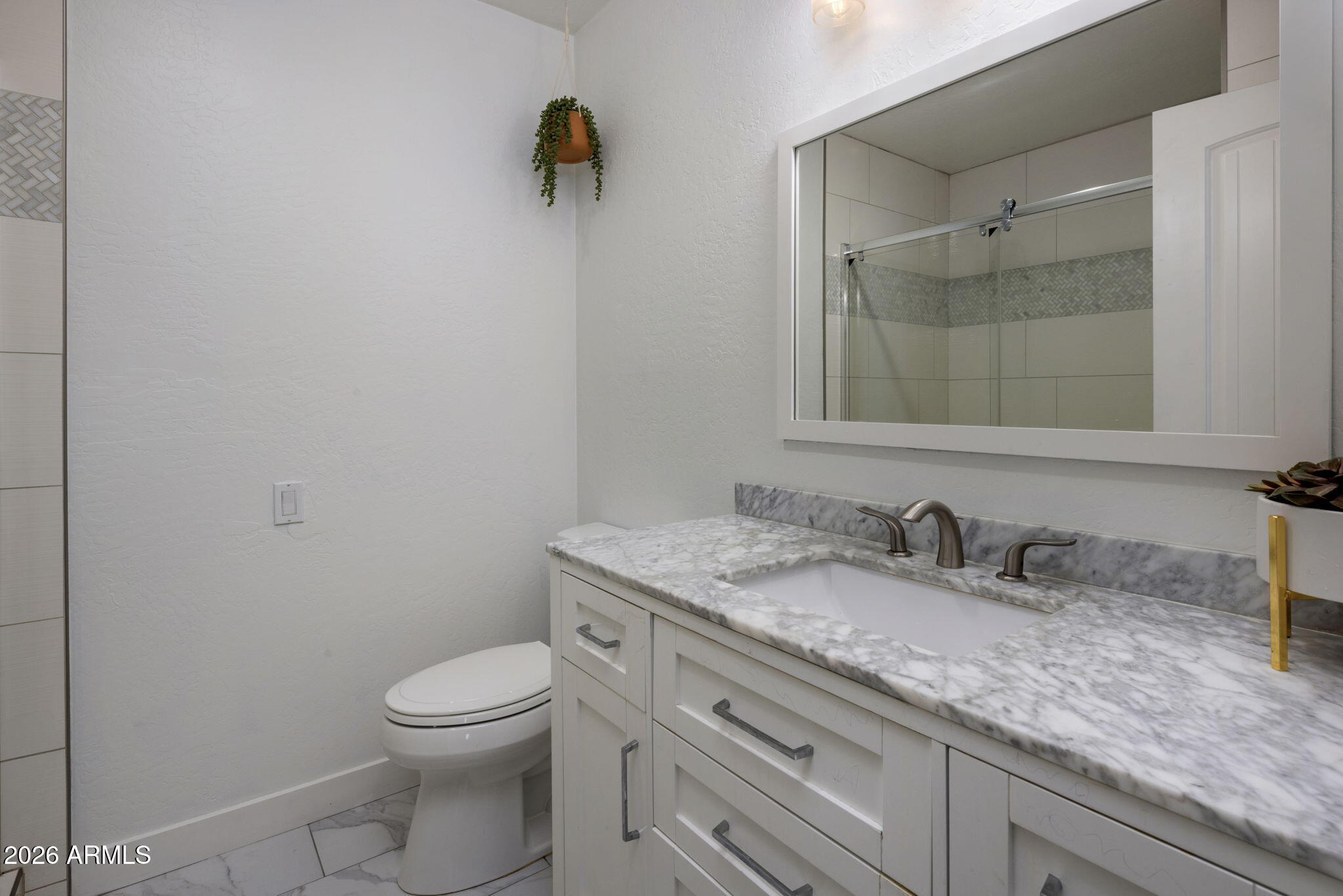 2020 East State Avenue Phoenix, AZ 85020 - Photo 24 of 42 Bath 3