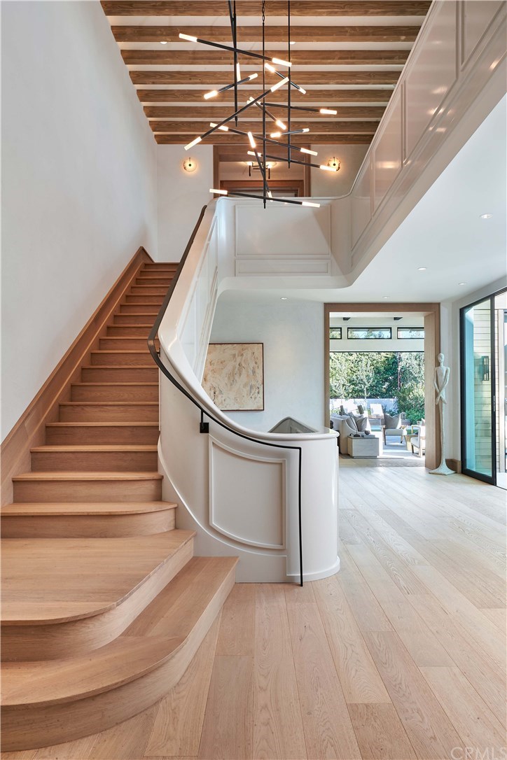 306 Signal Road Newport Beach, CA 92663 - Photo 9 of 27