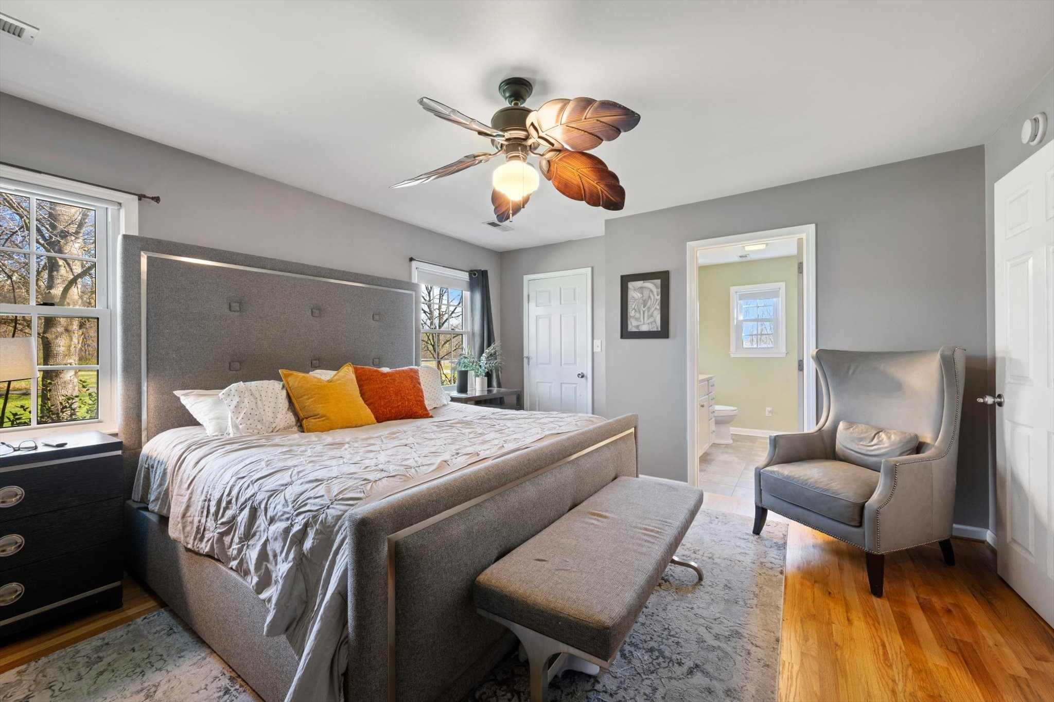 501 Chapmansboro Road Ashland City, TN 37015 - Photo 15 of 36 a bedroom with a bed and a couch