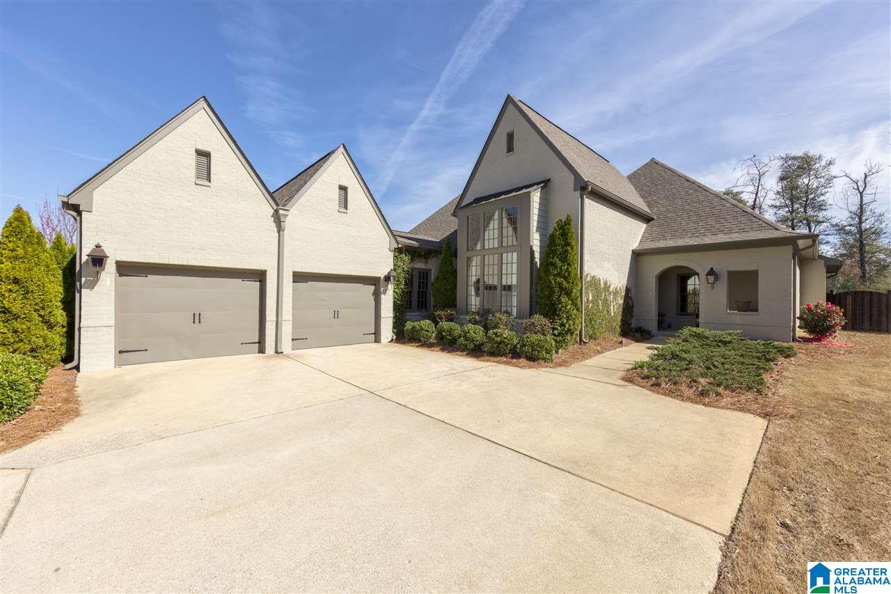 552 Twin Creek Road Birmingham, AL 35226 - Photo 3 of 42