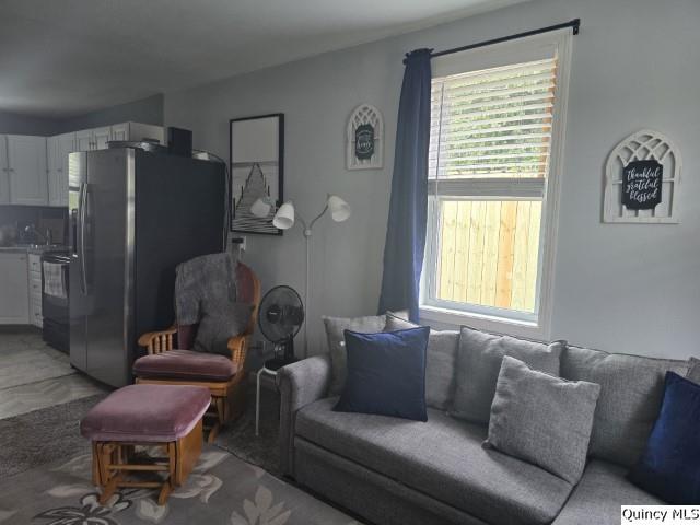 860 Elm Street Hamilton, IL 62341 - Photo 2 of 15 Gallery Image 2