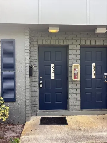 $2,000 | 821 Northwest 46th Avenue, Unit 821, Plantation, FL 33317