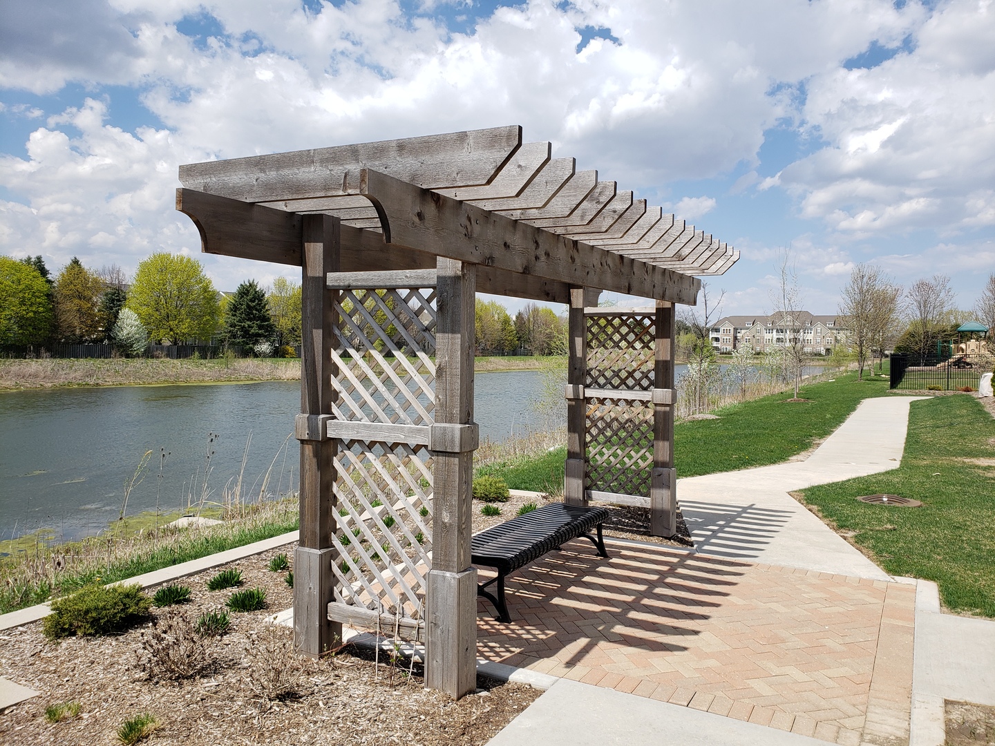 2950 Reflection Drive Naperville, IL 60564 - Photo 31 of 32 a front view of a house with garden