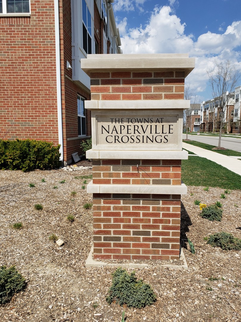 2950 Reflection Drive Naperville, IL 60564 - Photo 32 of 32 a front view of a building with garden