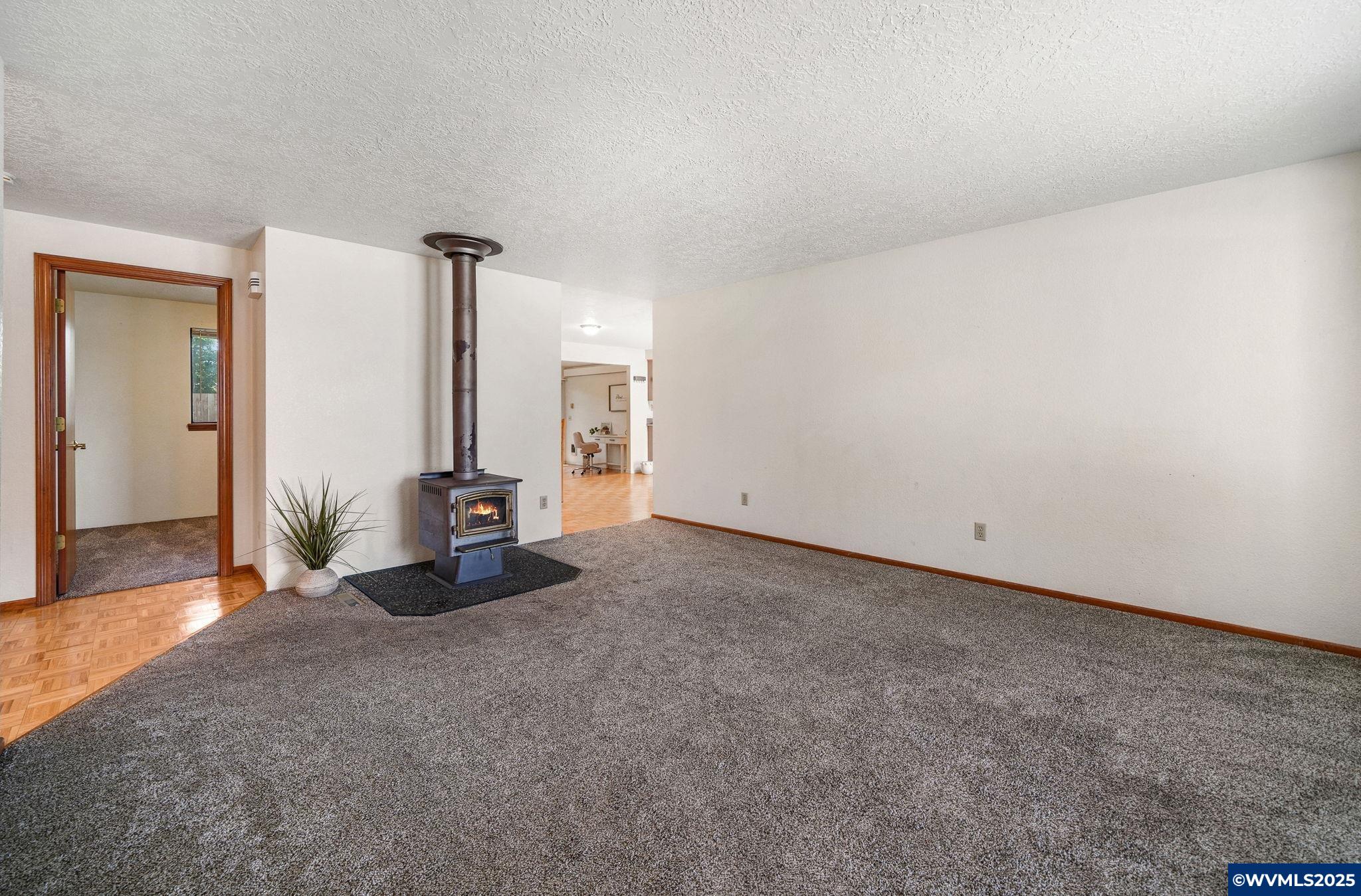 1940 Fabry Road Southeast Salem, OR 97306 - Photo 5 of 39