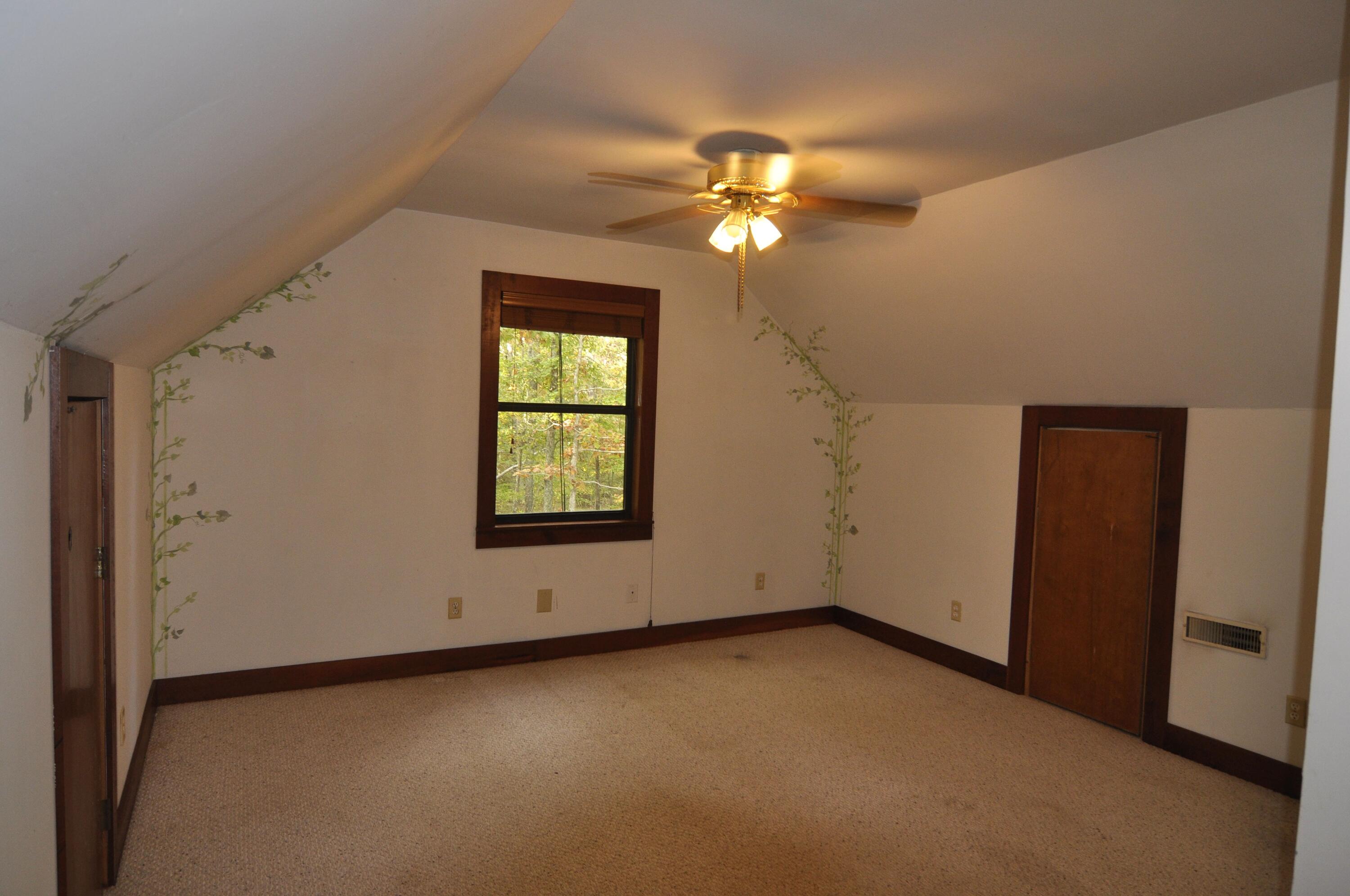 4991 Old State Road Menlo, GA 30731 - Photo 34 of 79 038 upstairs bedroom