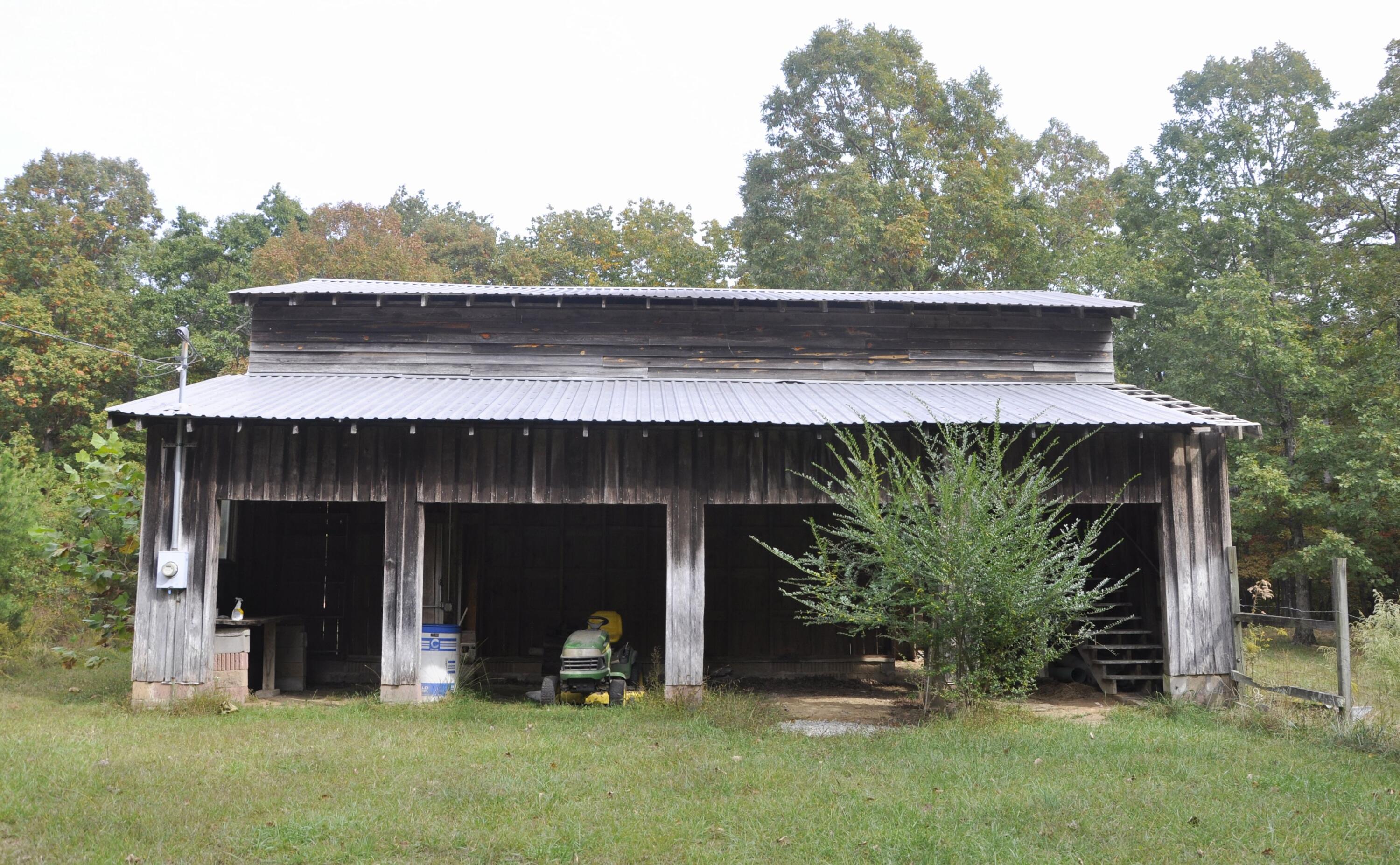4991 Old State Road Menlo, GA 30731 - Photo 48 of 79 047 barn front