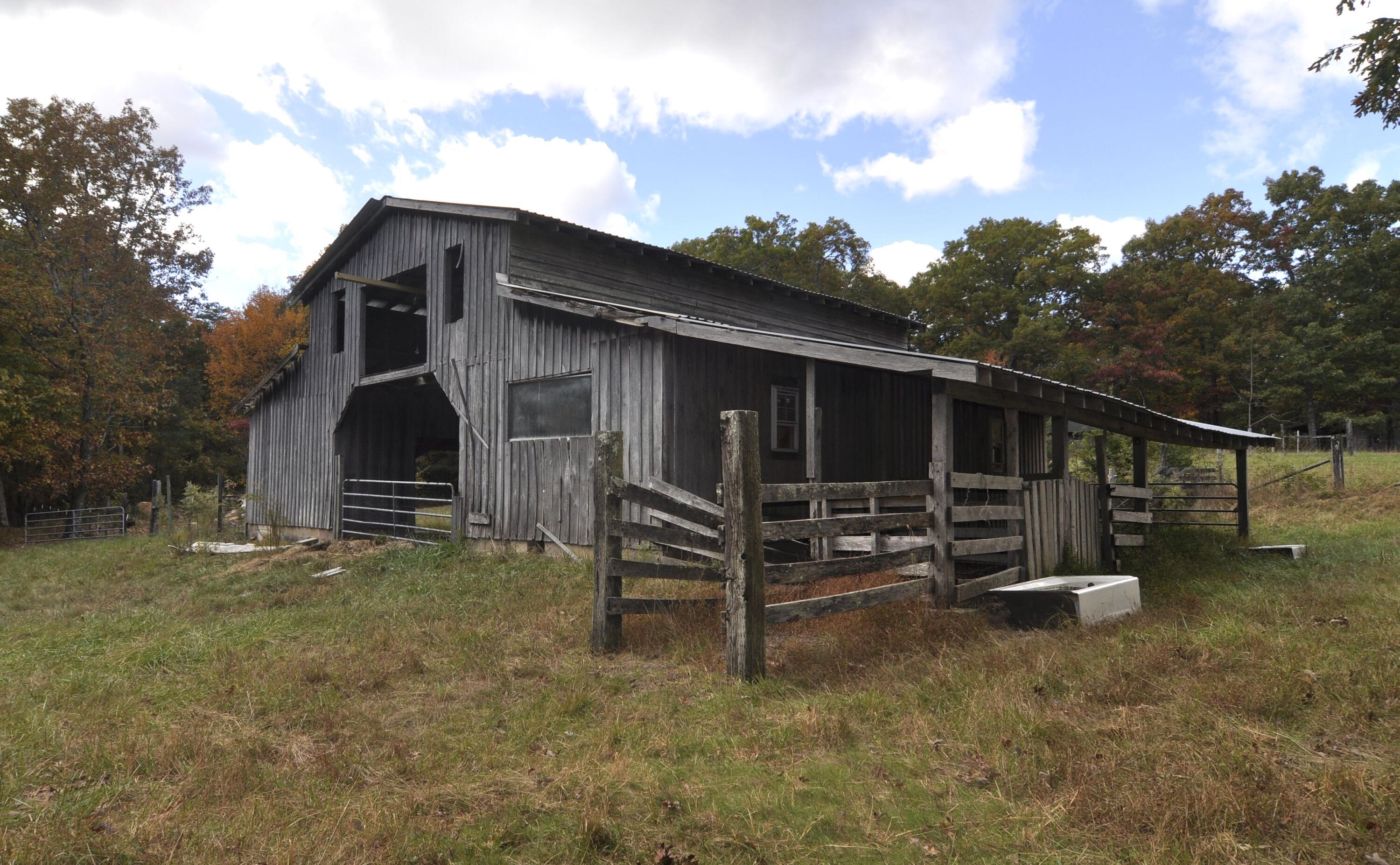 4991 Old State Road Menlo, GA 30731 - Photo 51 of 79 050 barn rear