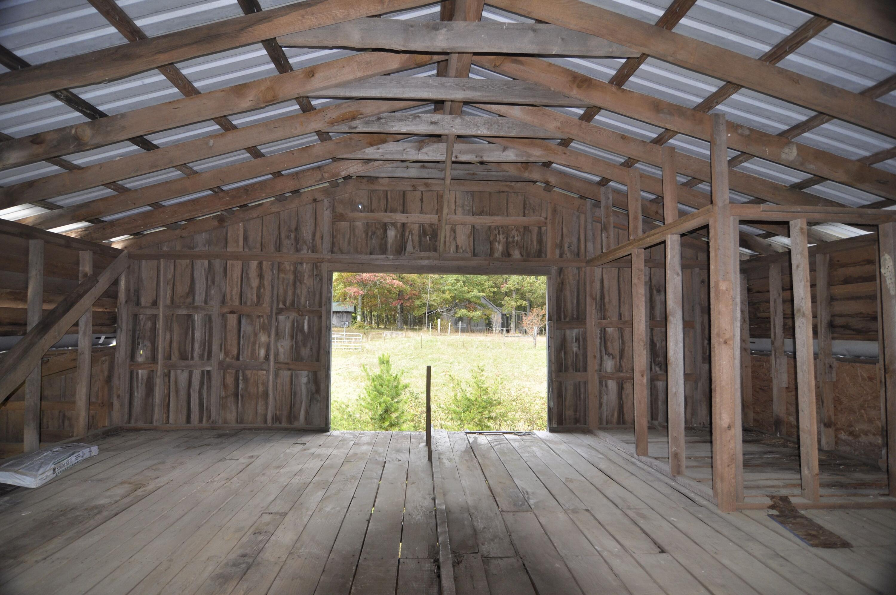 4991 Old State Road Menlo, GA 30731 - Photo 61 of 79 060 barn loft