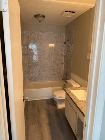 $1,580 | 18800 Egret Bay Boulevard, Unit 106, Webster, TX 77058