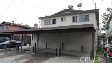 $1,090,000 | 275 East Artesia Boulevard, Long Beach, CA 90805