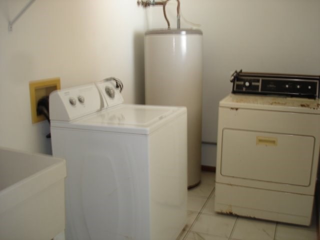 2215 Kaiwiki Road Hilo, HI 96720 - Photo 28 of 30 a utility room with dryer and washer