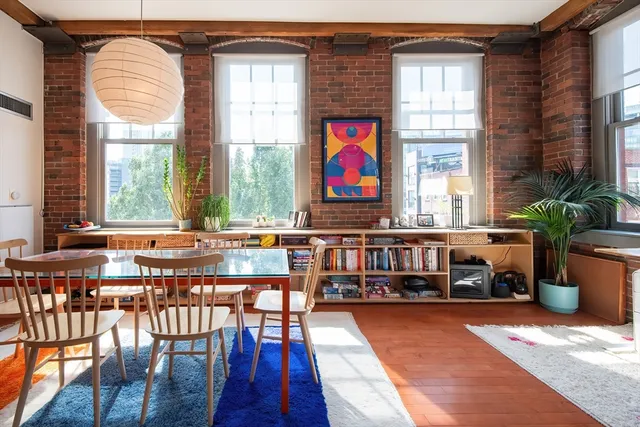 $1,399,000 | 26 Stillman Street, Unit 32, Boston, MA 02113