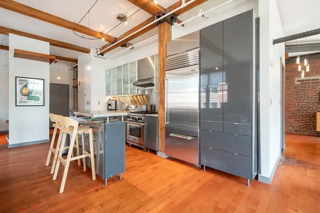 $1,399,000 | 26 Stillman Street, Unit 32, Boston, MA 02113