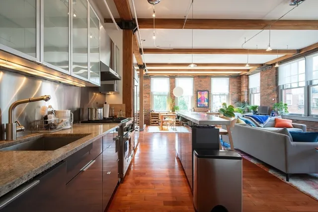 $1,399,000 | 26 Stillman Street, Unit 32, Boston, MA 02113