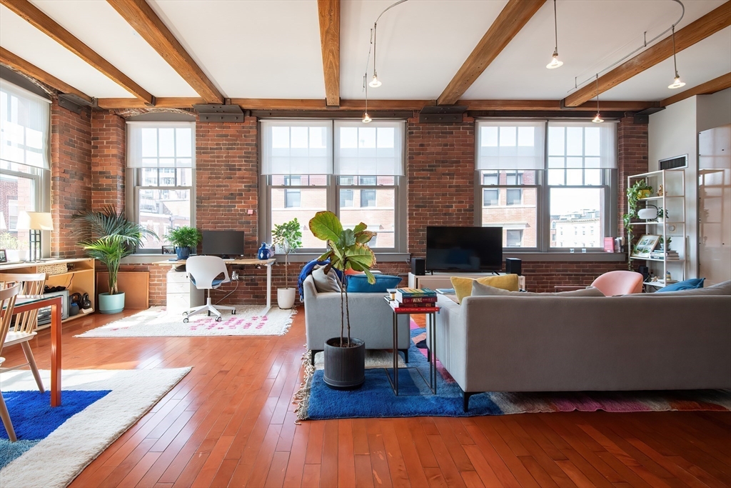 26 Stillman Street, Unit 32 Boston, MA 02113 - Photo 4 of 30