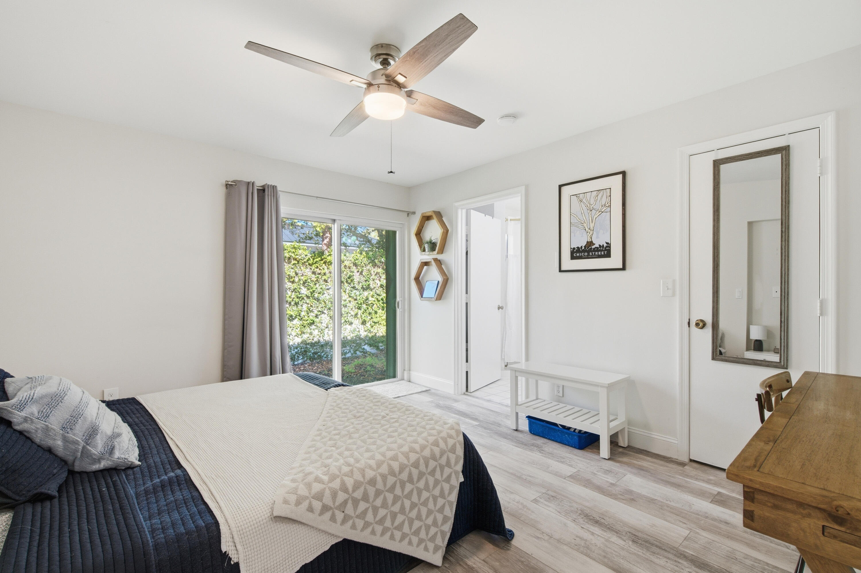 1105 Cherokee Street Jupiter, FL 33458 - Photo 16 of 31 1105_Cherokee_St_023