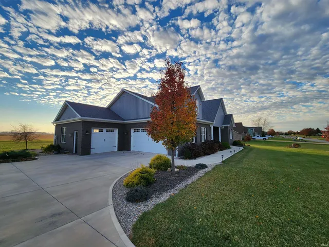 $440,000 | 6177 East Holes Crossing Drive, Crawfordsville, IN 47933
