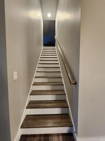 $440,000 | 6177 East Holes Crossing Drive, Crawfordsville, IN 47933