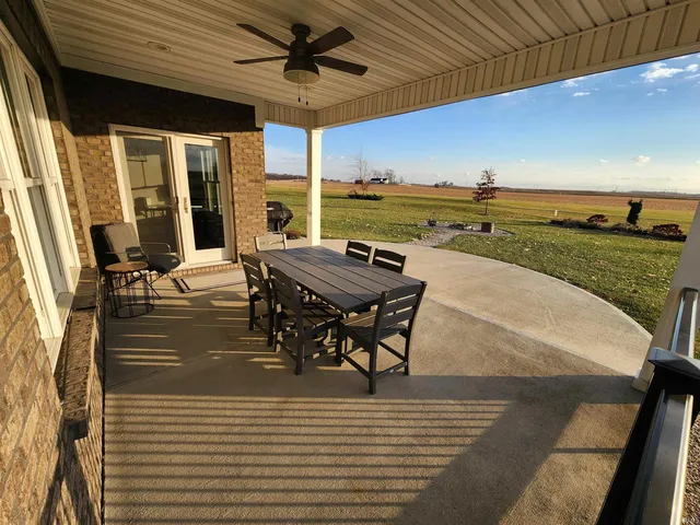 $440,000 | 6177 East Holes Crossing Drive, Crawfordsville, IN 47933