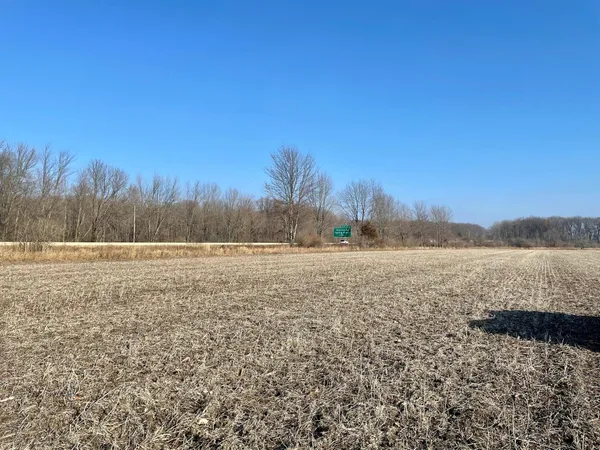 $5,000,000 | 2001 North Harrington Road, Parma, MI 49269