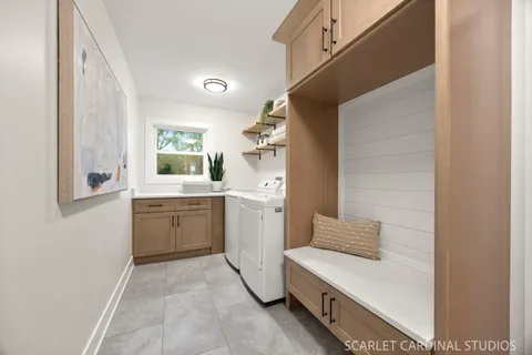 $950,000 | 1048 Summit Hills Lane, Naperville, IL 60563