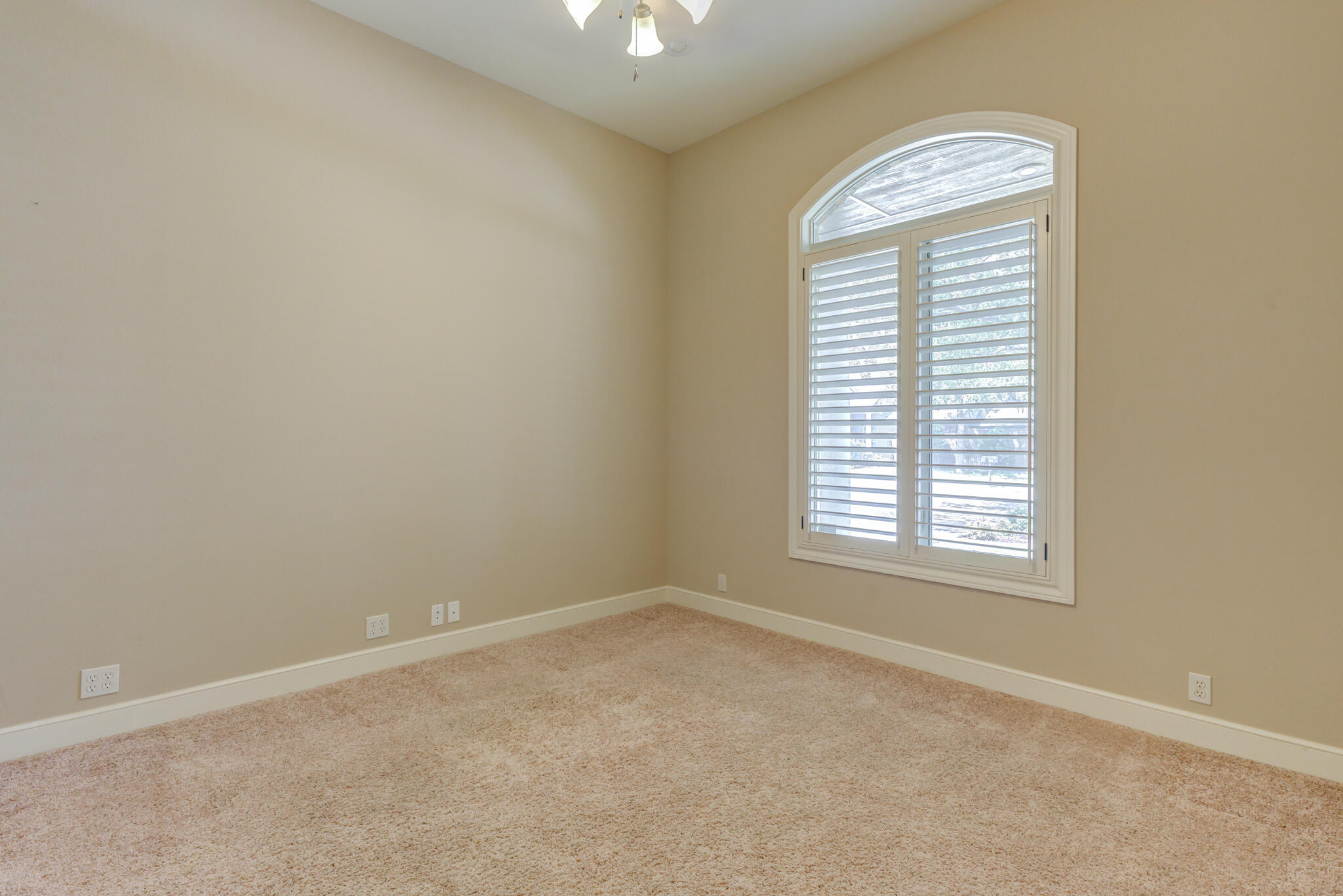 6017 87th Street Lubbock, TX 79424 - Photo 33 of 62 Bedroom #1