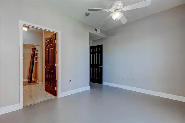 $2,000 | 9750 Lake Chase Island Way, Unit 9750, Tampa, FL 33626