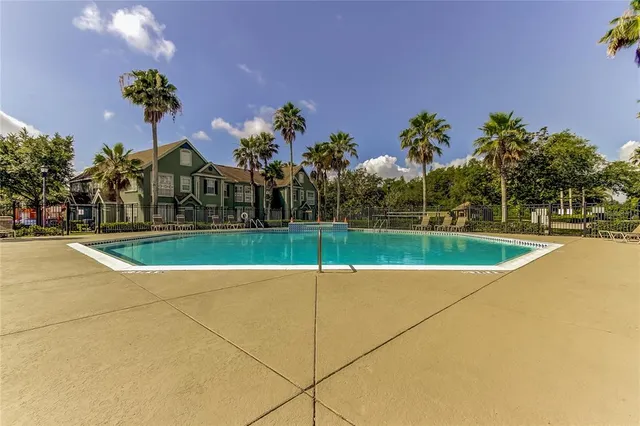 $2,000 | 9750 Lake Chase Island Way, Unit 9750, Tampa, FL 33626