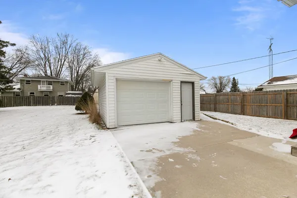 $189,500 | 1538 North 27th Street, Sheboygan, WI 53081
