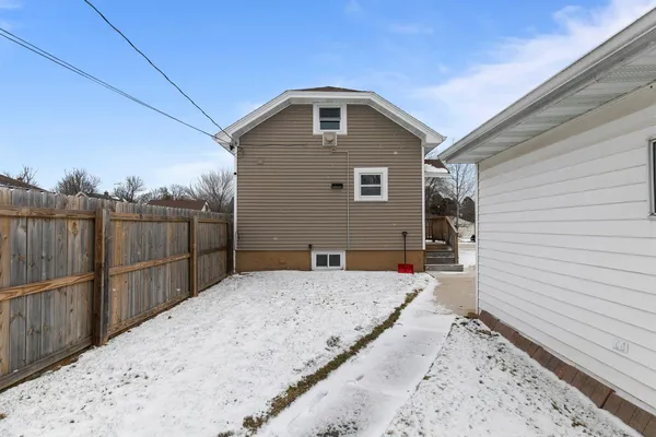 $189,500 | 1538 North 27th Street, Sheboygan, WI 53081