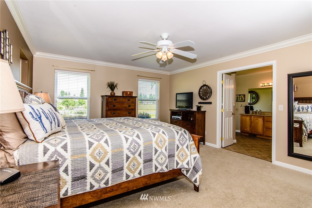 10730 Clark Road Southeast Yelm, WA 98597 - Photo 11 of 25 Gallery Image 11
