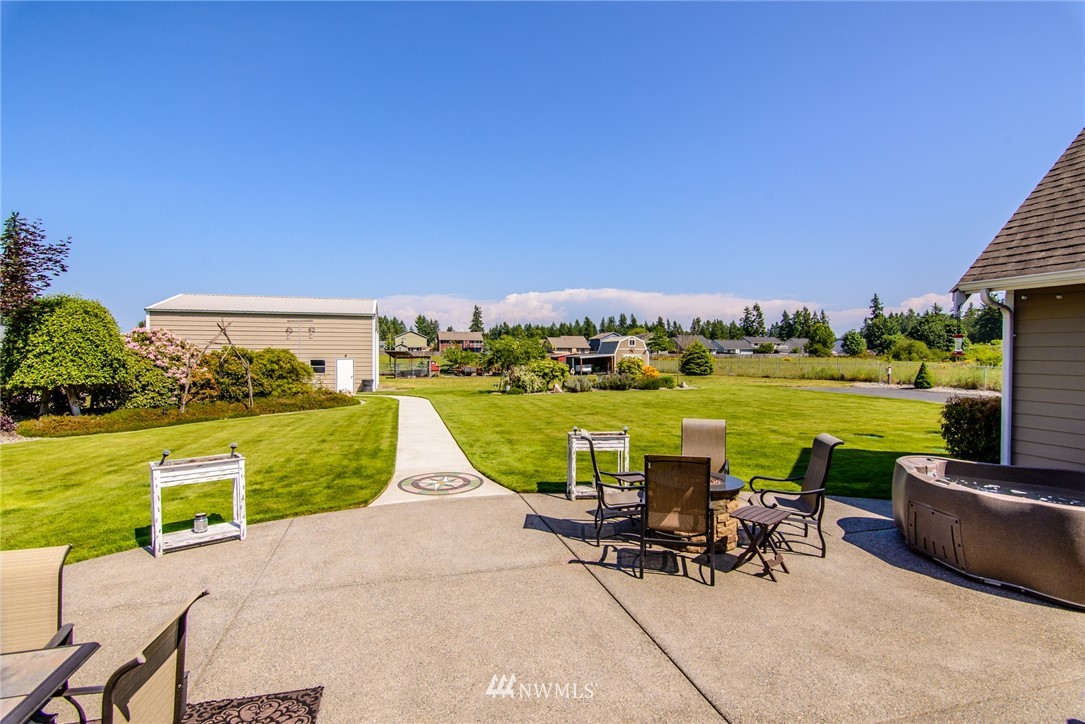 10730 Clark Road Southeast Yelm, WA 98597 - Photo 7 of 25 Gallery Image 7