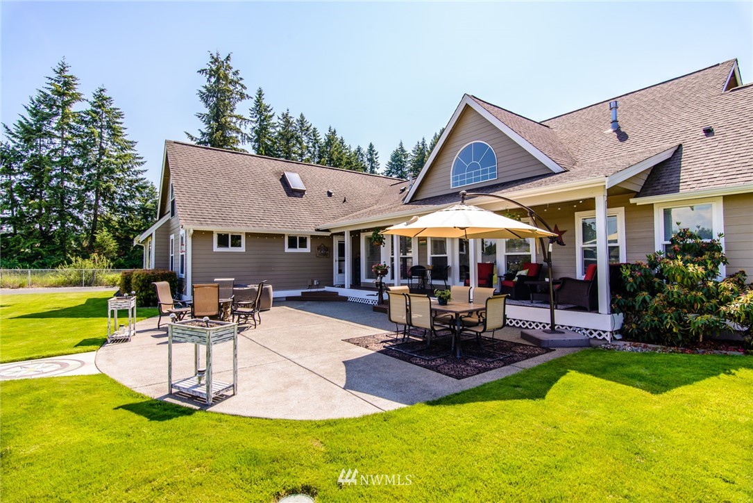 10730 Clark Road Southeast Yelm, WA 98597 - Photo 9 of 25 Gallery Image 9
