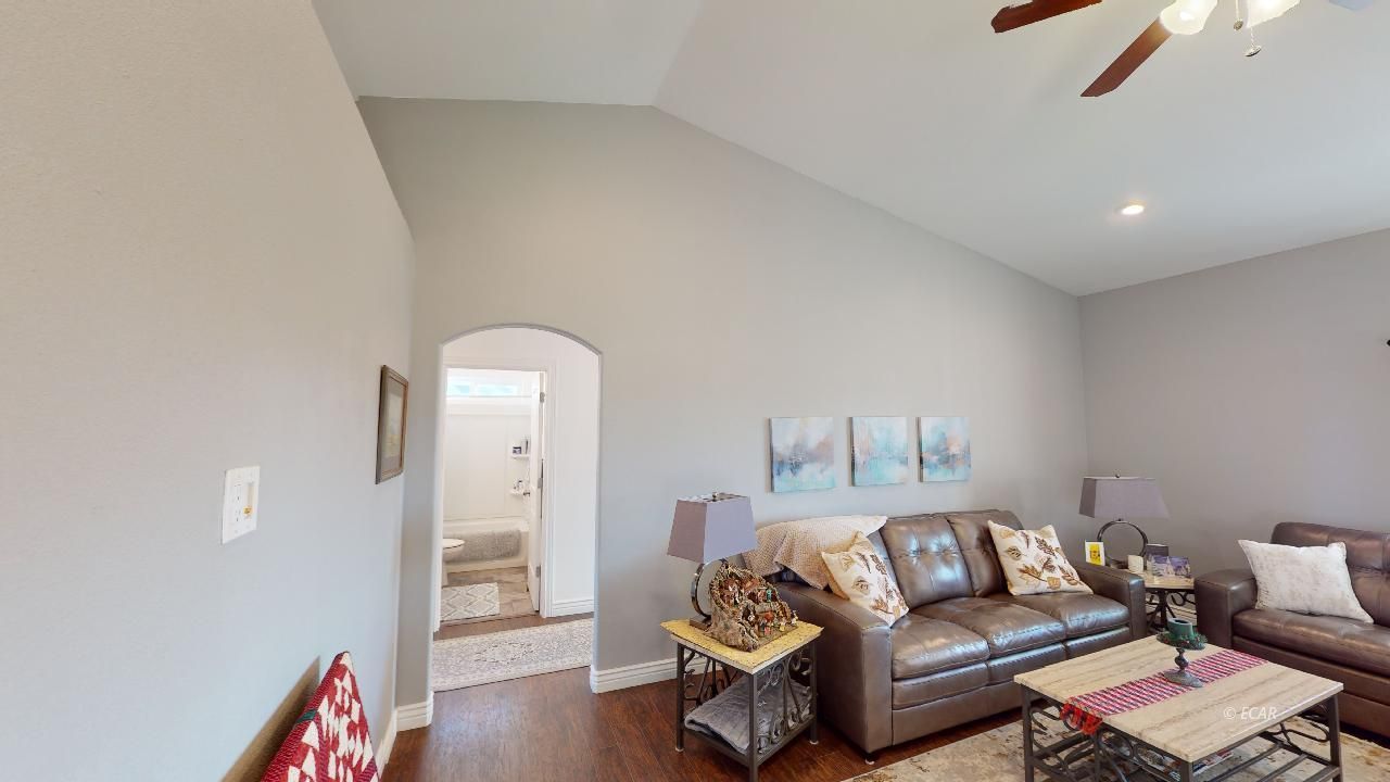434 Spring Creek Parkway Spring Creek, NV 89815 - Photo 5 of 44 Gallery Image 5