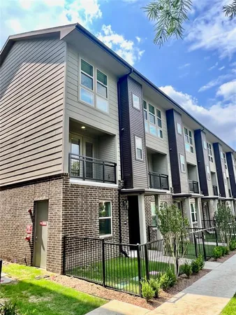 $2,330 | 4020 McEwen Road, Unit 4107, Farmers Branch, TX 75244