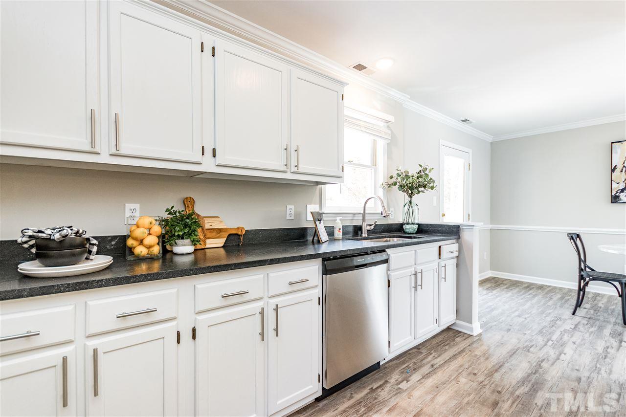 7713 Mourning Dove Road Raleigh, NC 27615 - Photo 8 of 23
