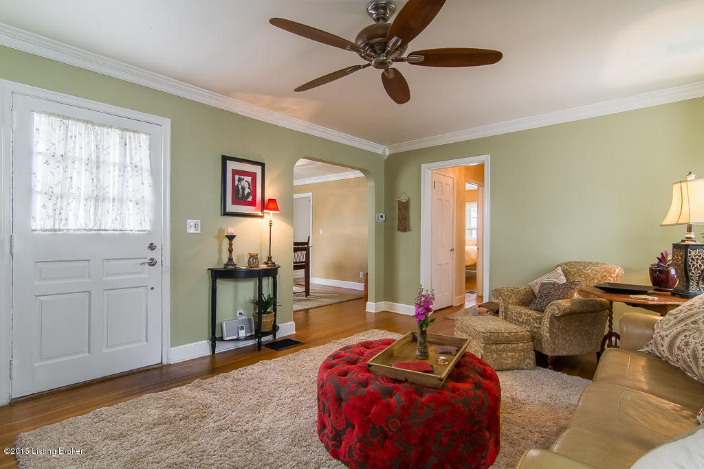4221 Winchester Road Louisville, KY 40207 - Photo 7 of 37 4221 Winchester Rd-12