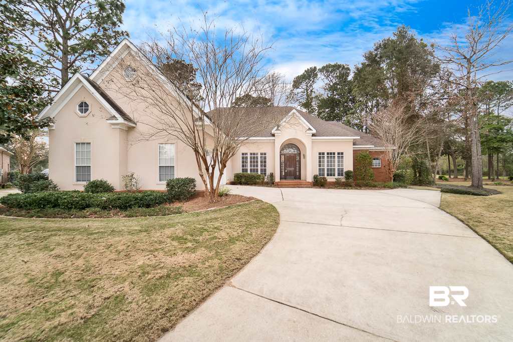 9180 Cedar Court Daphne, AL 36527 - Photo 1 of 37
