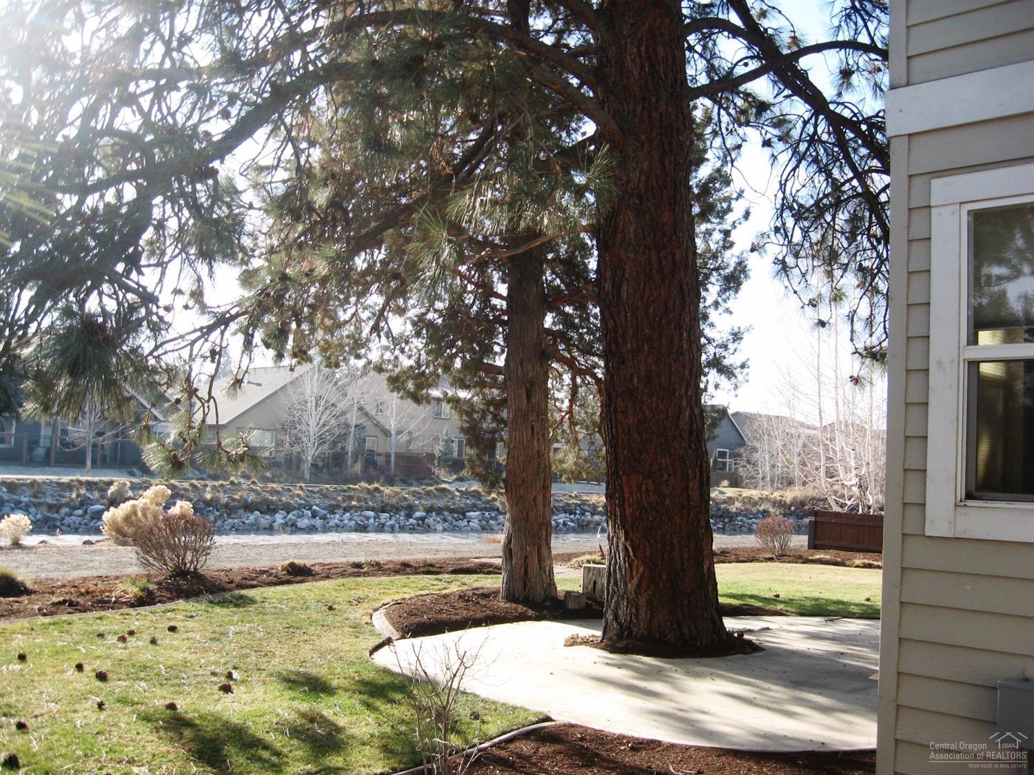 61177 Ridgewater Loop Bend, OR 97702 - Photo 20 of 25 Additional Photo