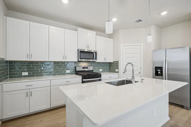 $277,090 | 19830 Emerald Bnd Way, Atascocita, TX 77346