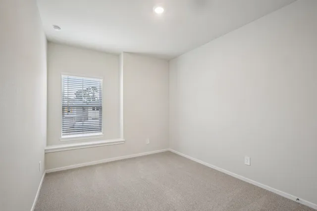 $277,090 | 19830 Emerald Bnd Way, Atascocita, TX 77346