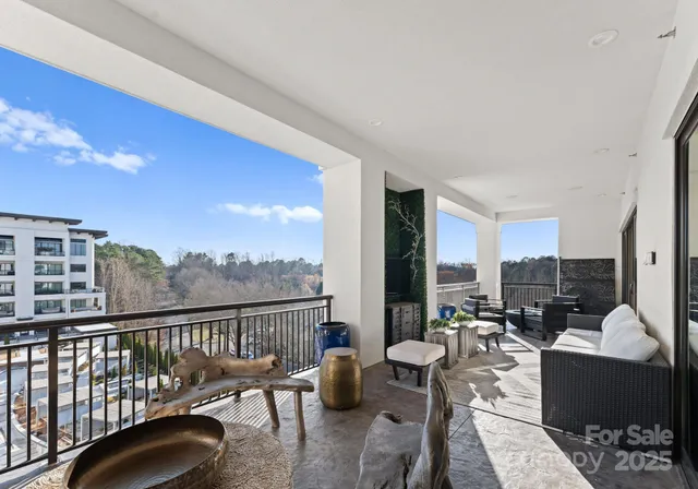 $3,550,000 | 19329 Watermark Drive, Unit 551/552, Cornelius, NC 28031