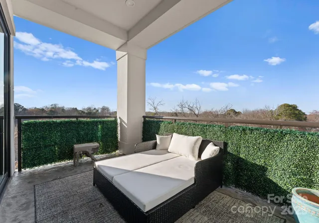 $3,550,000 | 19329 Watermark Drive, Unit 551/552, Cornelius, NC 28031