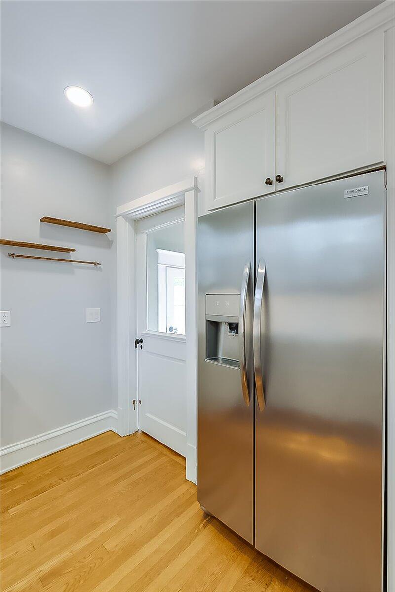 1041 Fontaine Road Lexington, KY 40502 - Photo 9 of 39 25-2-19