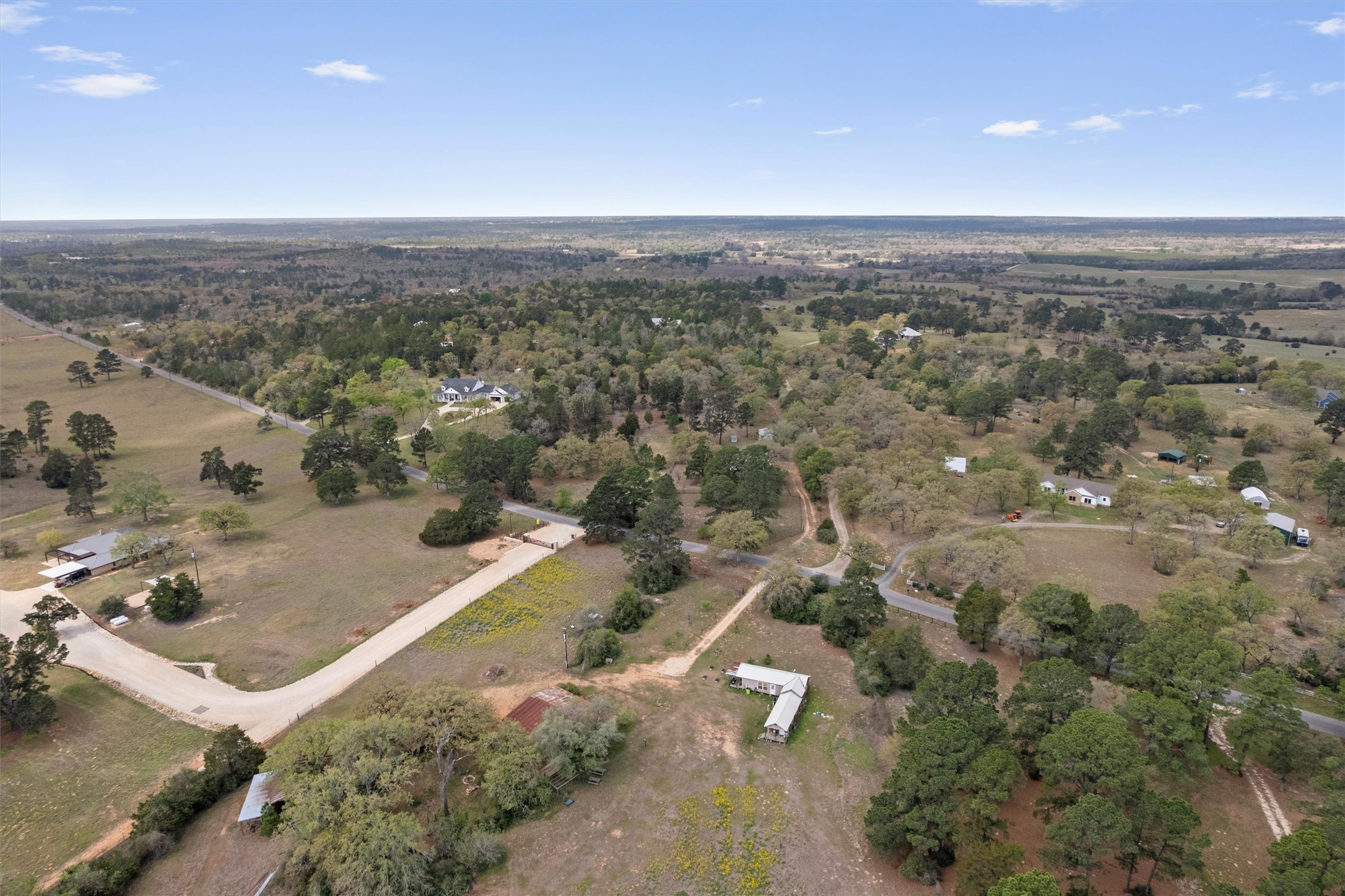836 Cottle Town Road Smithville, TX 78957 - Photo 5 of 40 Aerial view of sparsely populated area