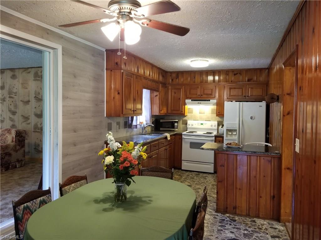 1802 Simmons Road Westfield, NC 27053 - Photo 17 of 29 View of dining area facing kitchen